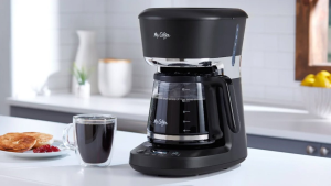 Read more about the article How To Clean A Coffee Maker