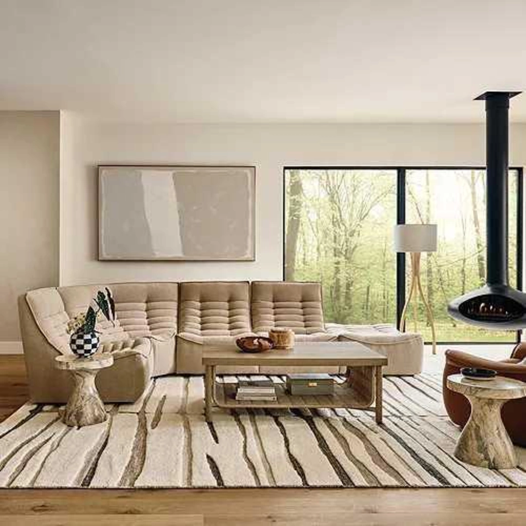 Trattino 5 Piece sectional w/ 1 Power Reclining Section Made in Italy