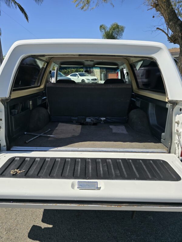 1990 Ford Bronco - Image 5