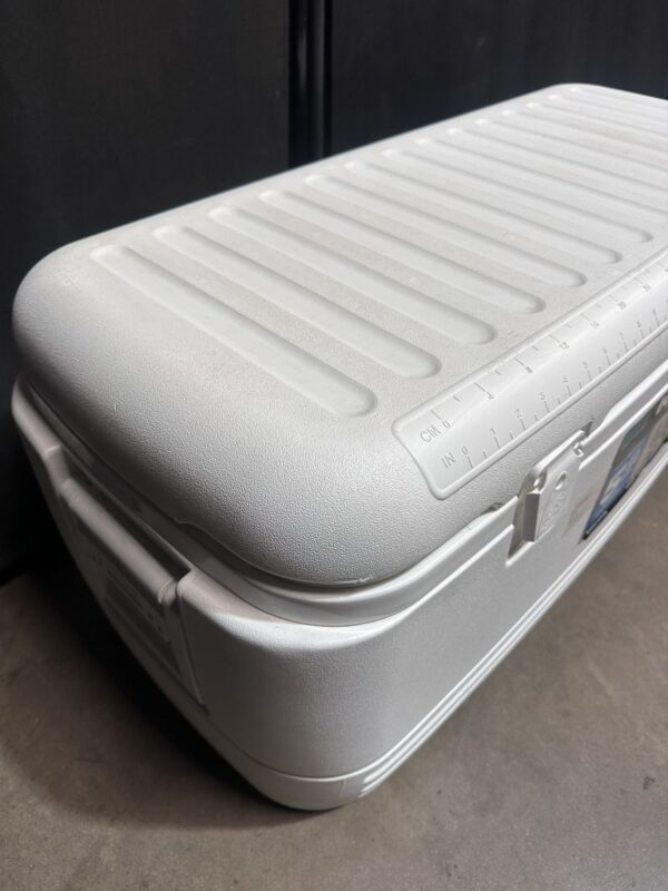IGLOO Polar 120 Qt Cooler - Image 3