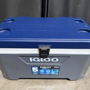 Igloo 70 QT Latitude Hard Sided Cooler