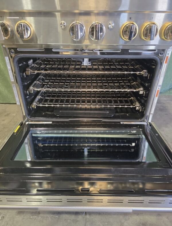 JennAir RISE 5.1 Cu. Ft. Freestanding Gas Convection Range Stainless- JGRP636HL - Image 3