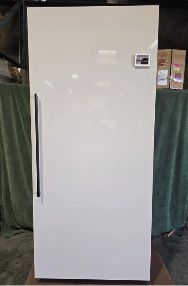 Thermador Freedom 72" Refrigerator Freezer T36IR905SP / T36IF905SP WITH PANELS! - Image 3