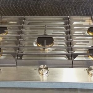 Jenn Air Euro-Style 36″ 5-Burner Stainless Steel Gas Cooktop – JGC3536GS
