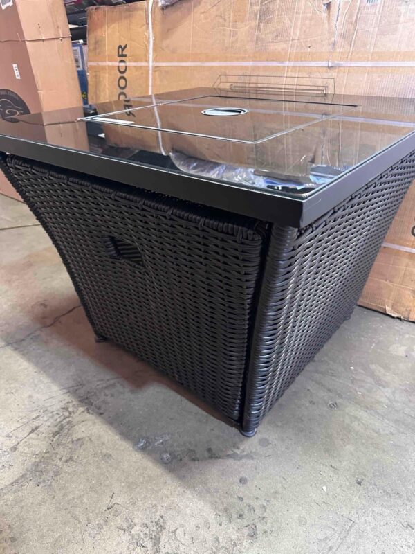 Blue Rhino 32" 50,000 BTU Steel Propane Gas Fire Pit Table. - Image 3