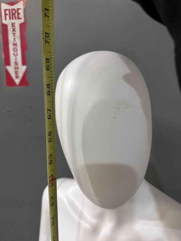 70" Matte White Egghead Female Mannequin - Image 2