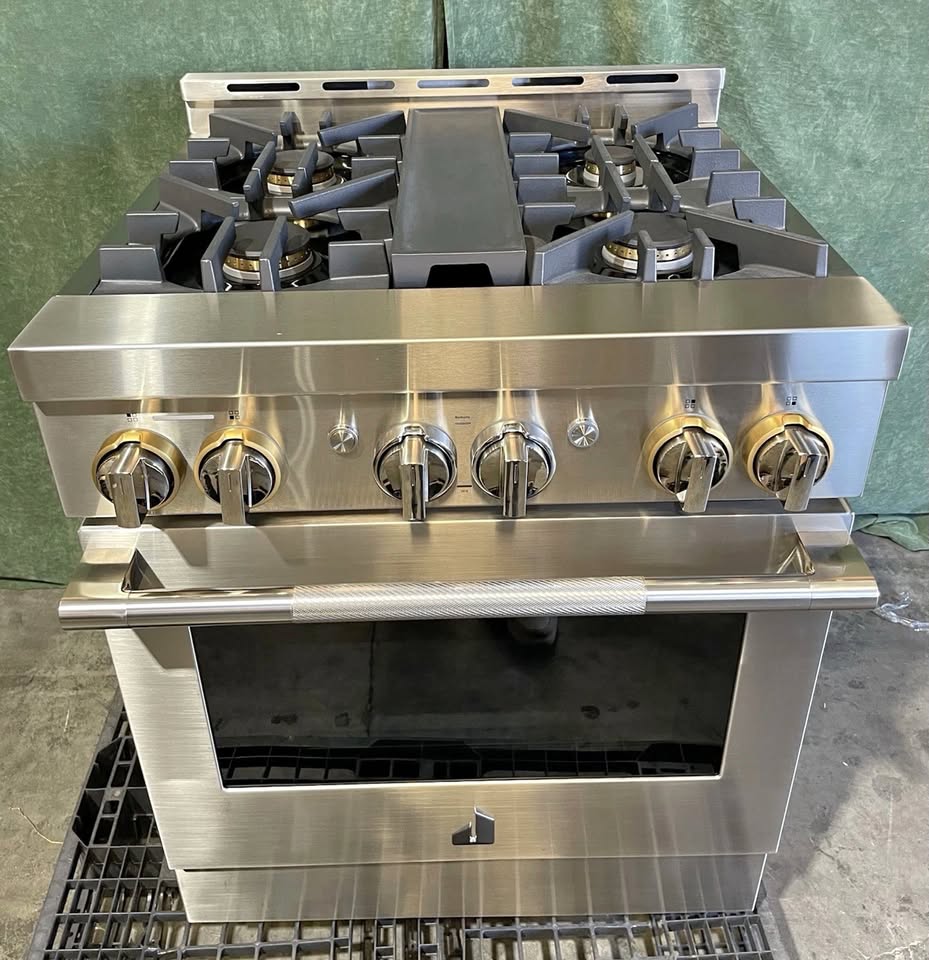 Jenn Air Rise 30" Pro Style Natural Gas Range